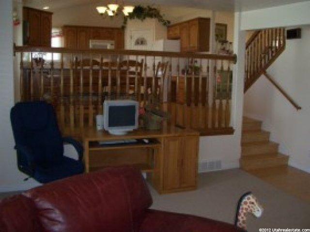 2089 S Bluff Rd, Syracuse, UT 84075 — photo 6