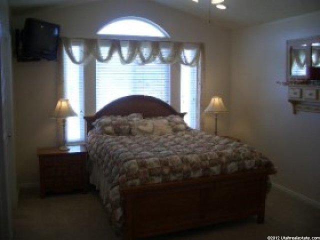 2089 S Bluff Rd, Syracuse, UT 84075 — photo 7