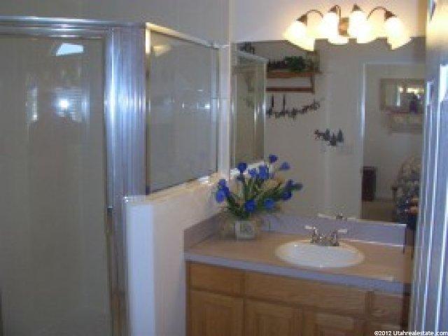 2089 S Bluff Rd, Syracuse, UT 84075 — photo 8
