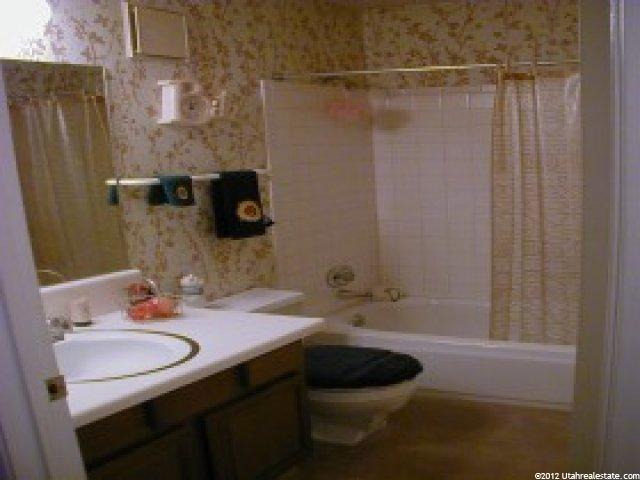 6887 S 725 E #Unit B, Midvale, UT 84047 — photo 4