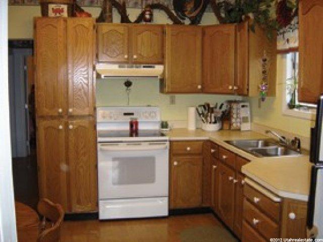 148 E 500 N, Nephi, UT 84648 — photo 4