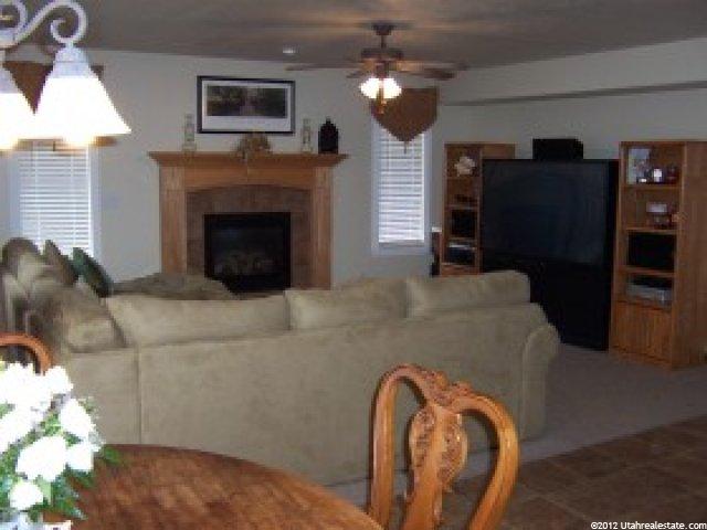 171 W 700 S, Layton, UT 84041 — photo 6