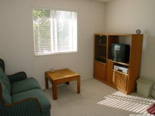 5156 S 3925 W, Roy, UT 84067 — photo 8