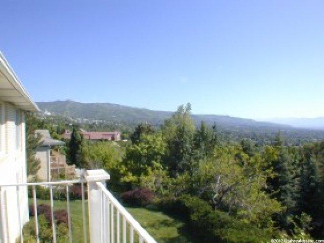 949 N Northridge Dr E, Bountiful, UT 84010 — photo 4