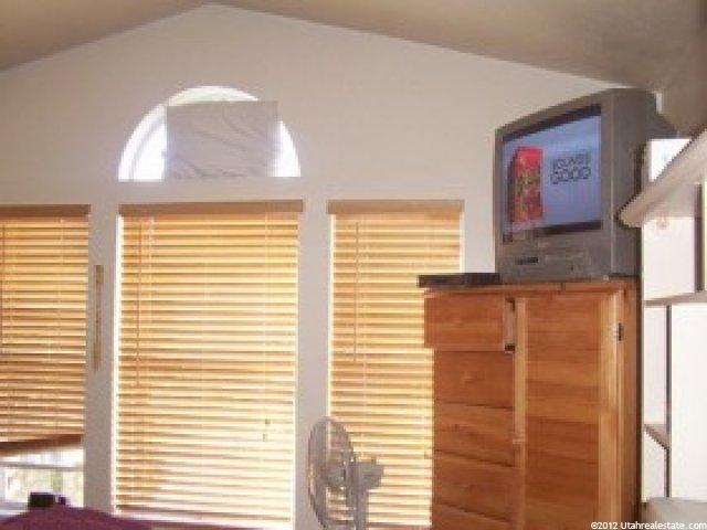 417 E 3475 N, North Ogden, UT 84414 — photo 3