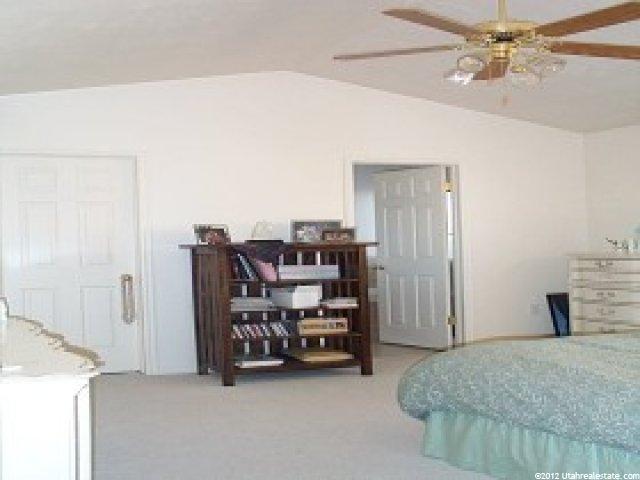 2069 S 875 E, Clearfield, UT 84015 — photo 4