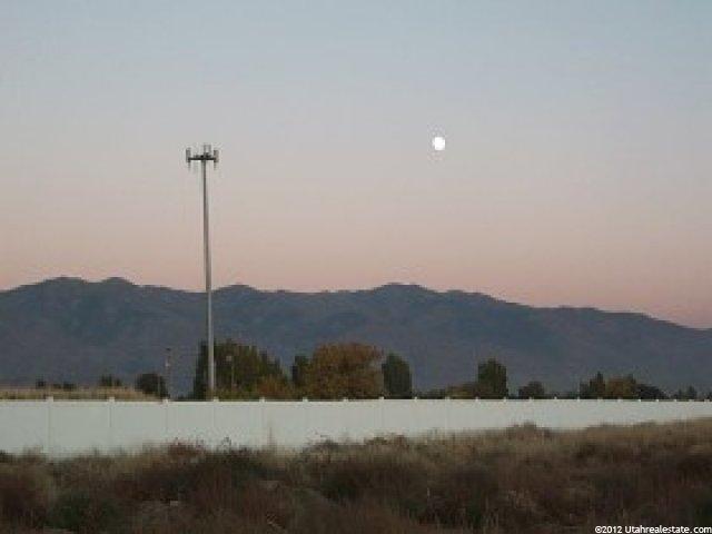 2069 S 875 E, Clearfield, UT 84015 — photo 5