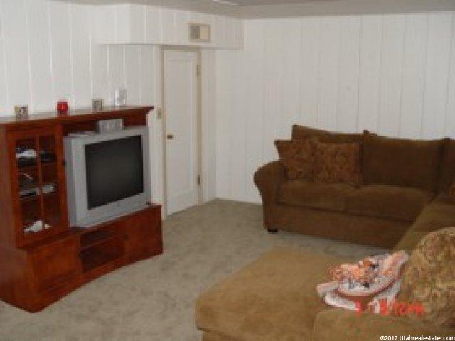 2630 Tyler Ave, Ogden, UT 84401 — photo 6