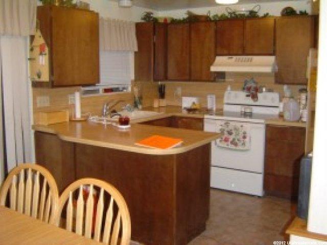 10376 Leilani Dr, Sandy, UT 84070 — photo 4