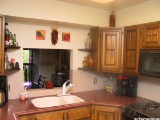 4939 Larkspur Ln, Ogden, UT 84403 — photo 6