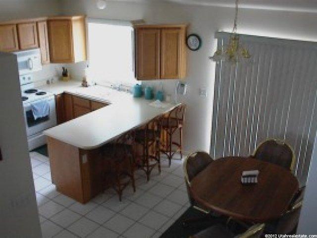 3217 Bryson Cir, Riverton, UT 84065 — photo 4