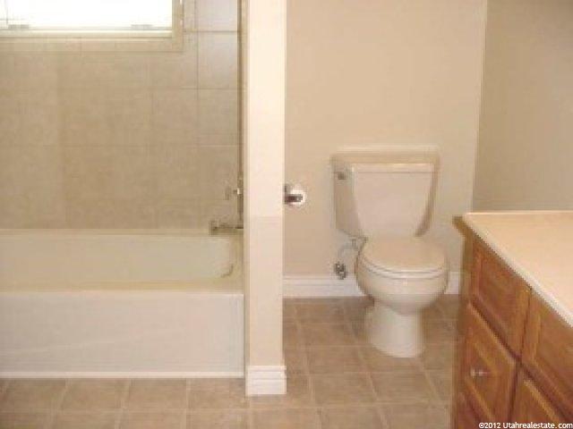 175 E 2100 N, Centerville, UT 84014 — photo 5