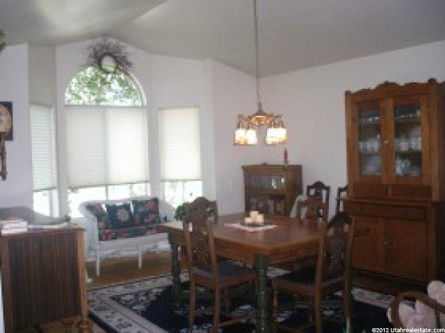 974 Ben Lomond Ave, Ogden, UT 84403 — photo 2