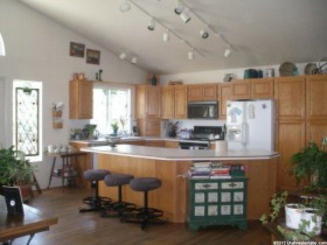 974 Ben Lomond Ave, Ogden, UT 84403 — photo 4