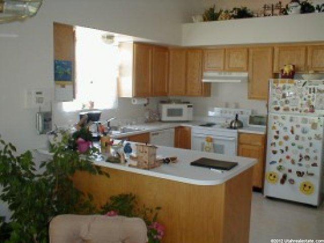 4784 S 3350 W, Roy, UT 84067 — photo 2