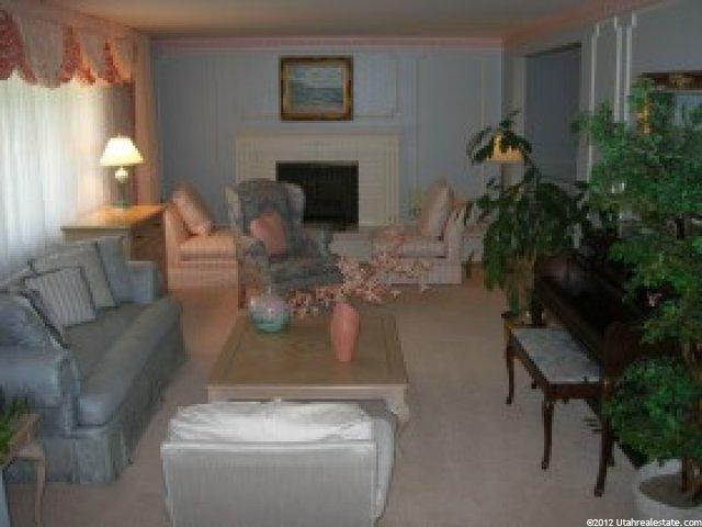 996 Woodmoor Dr, Bountiful, UT 84010 — photo 6