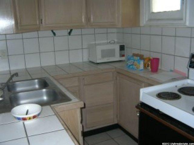 586 E 28th St, Ogden, UT 84403 — photo 8