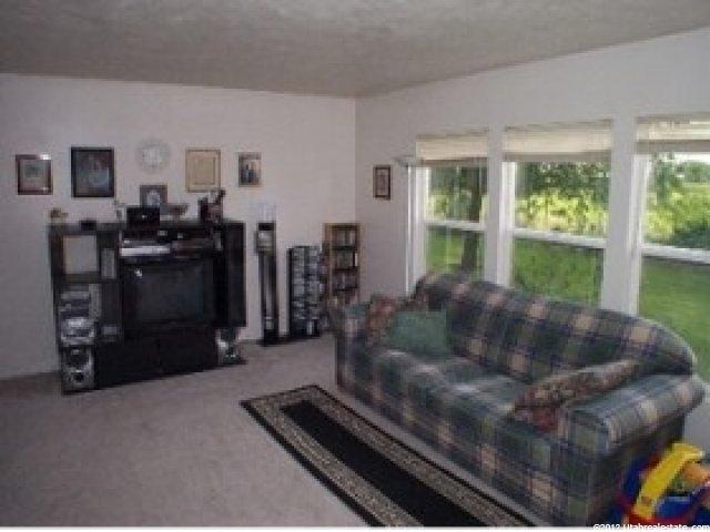 109 E 775 S, Layton, UT 84041 — photo 3