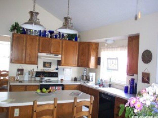 1267 E Canberra Dr S, Sandy, UT 84094 — photo 4