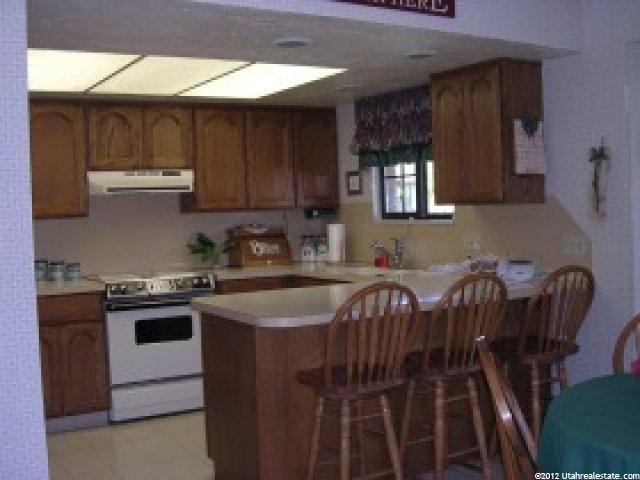 2084 N 2275 E, Layton, UT 84040 — photo 3