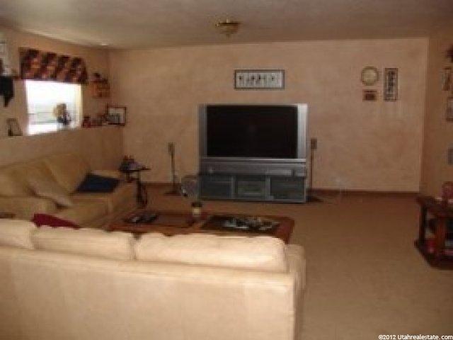 953 W 600 N, Tremonton, UT 84337 — photo 5