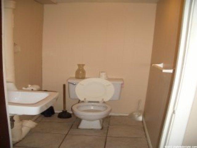 1374 Swan St, Ogden, UT 84401 — photo 5