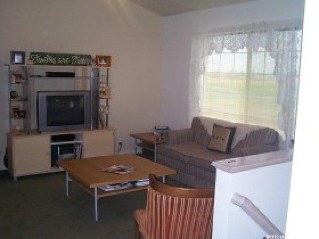 5326 S 4300 W, Roy, UT 84067 — photo 2