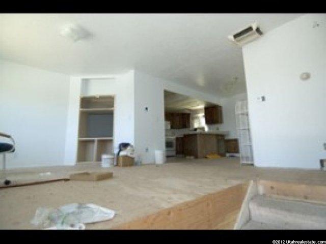 480 W 2500 S, Clearfield, UT 84015 — photo 2
