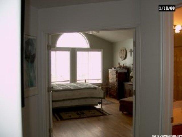 3763 S Monterey Cir E, Bountiful, UT 84010 — photo 2