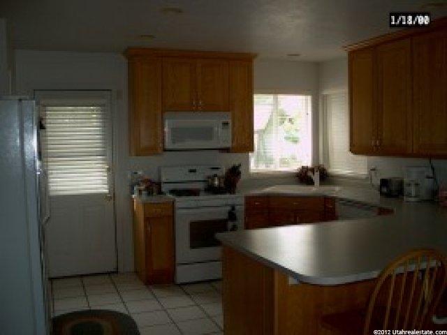 3763 S Monterey Cir E, Bountiful, UT 84010 — photo 8