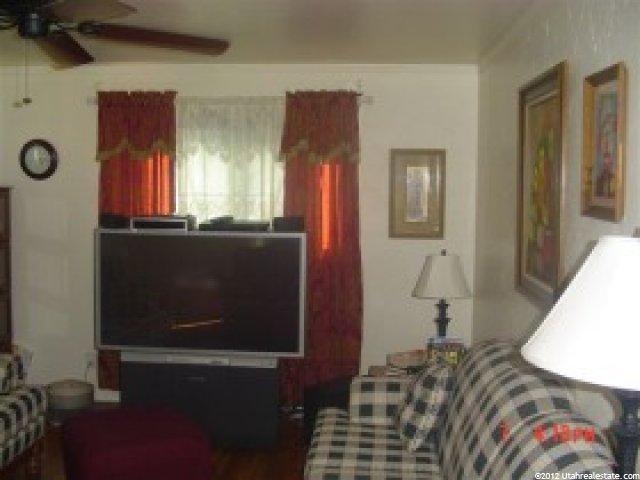 172 W 350 N, Clearfield, UT 84015 — photo 2