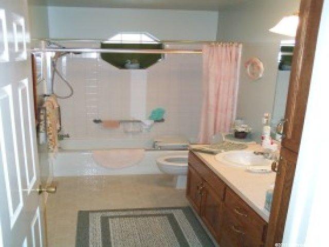 330 N 300 E #8, Logan, UT 84321 — photo 5