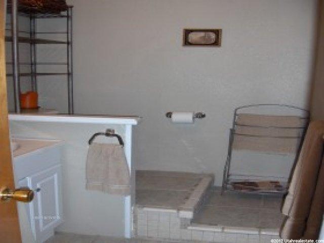 2712 W 3300 S, West Haven, UT 84401 — photo 8