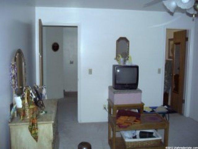 2381 View Dr, South Weber, UT 84405 — photo 6