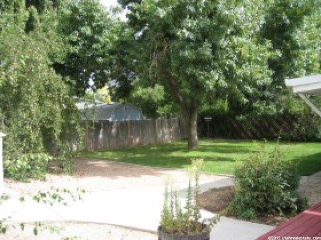 1394 Marilyn Dr, Syracuse, UT 84075 — photo 8