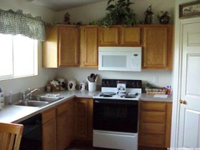 5622 S 6950 W, Hooper, UT 84315 — photo 2