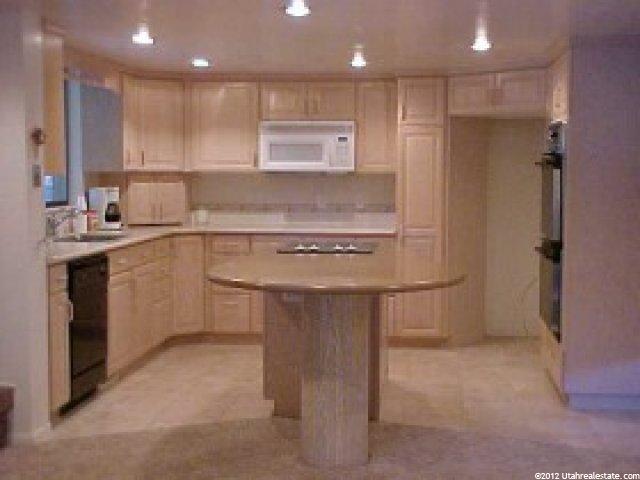 2171 E 5340 S, Holladay, UT 84117 — photo 5