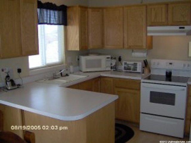 1998 S 1575 W, Syracuse, UT 84075 — photo 4
