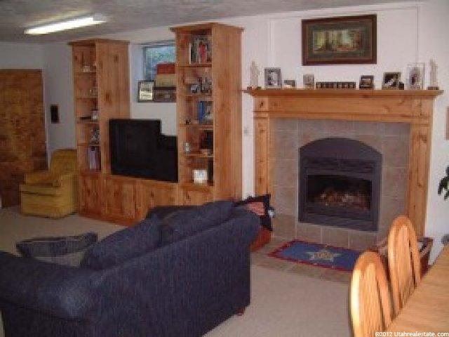9500 S 1400 E, Sandy, UT 84092 — photo 4