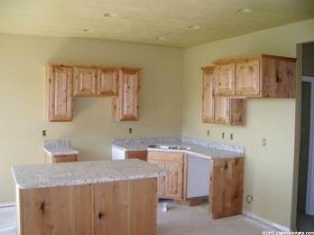 2517 Hobbs View Cir, Layton, UT 84040 — photo 2
