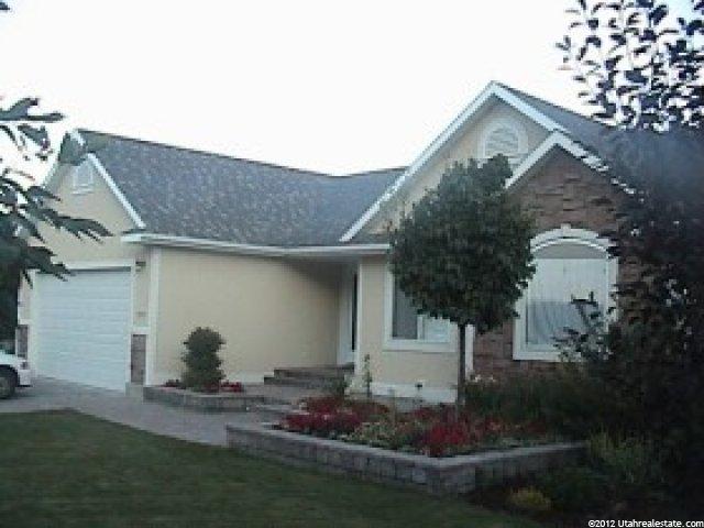 779 Clover Cir, River Heights, UT 84321 — photo 2
