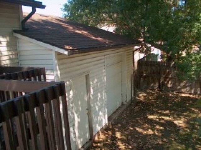 260 E 900 S, Layton, UT 84041 — photo 2