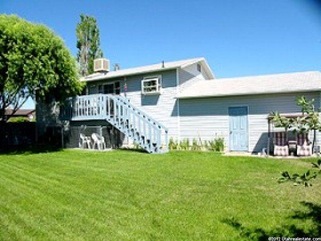 3898 Foxglen Dr, Roy, UT 84067 — photo 2