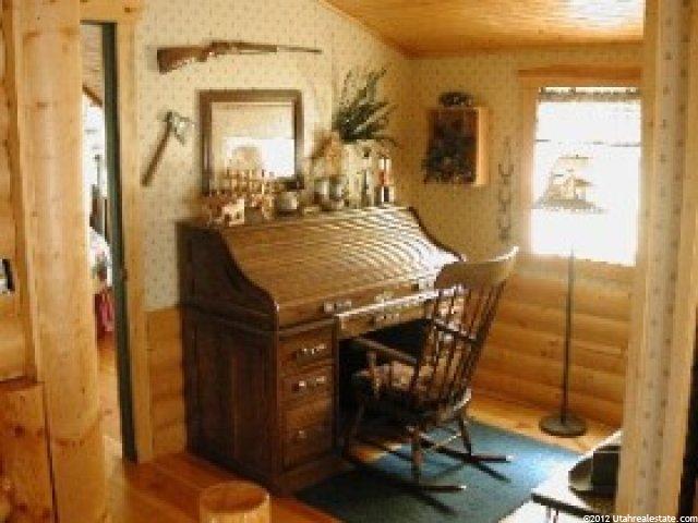 927 Acorn Cir, Timber Lakes, UT 84032 — photo 5