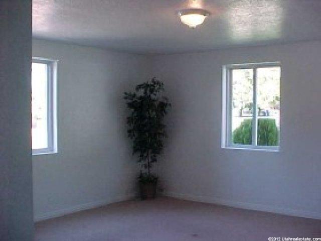 1065 Suncrest Dr, Ogden, UT 84404 — photo 4