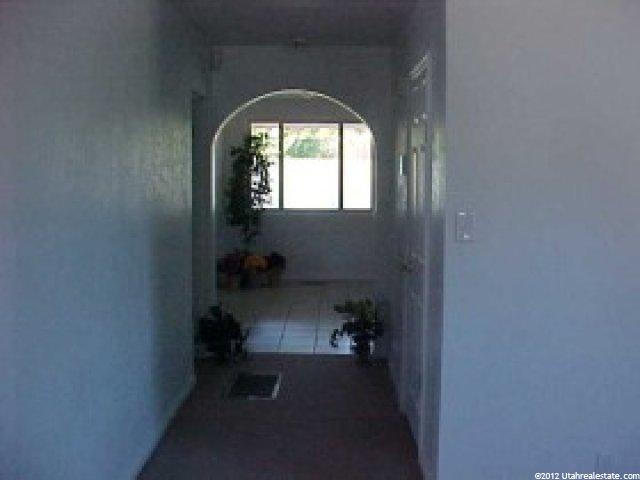 1065 Suncrest Dr, Ogden, UT 84404 — photo 5