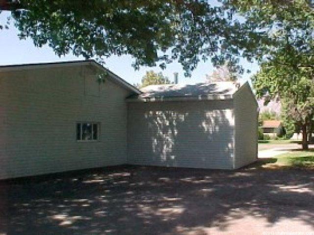 1065 Suncrest Dr, Ogden, UT 84404 — photo 6