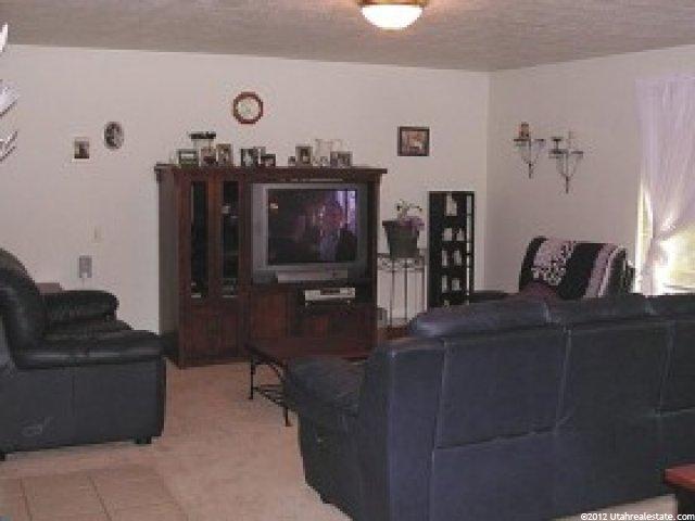5401 S 825 E, South Ogden, UT 84405 — photo 5