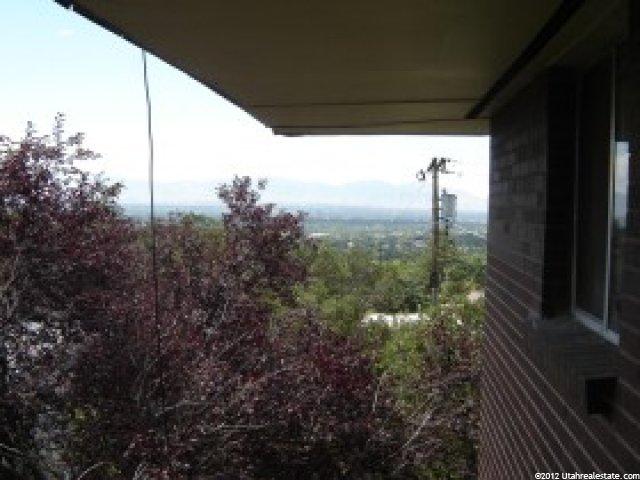 4716 S 3075 E, Holladay, UT 84117 — photo 4