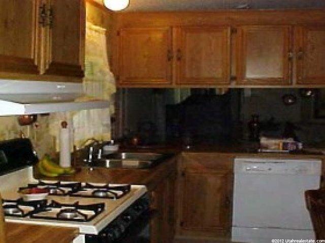 1111 N 2000 W #213, Farr West, UT 84404 — photo 2